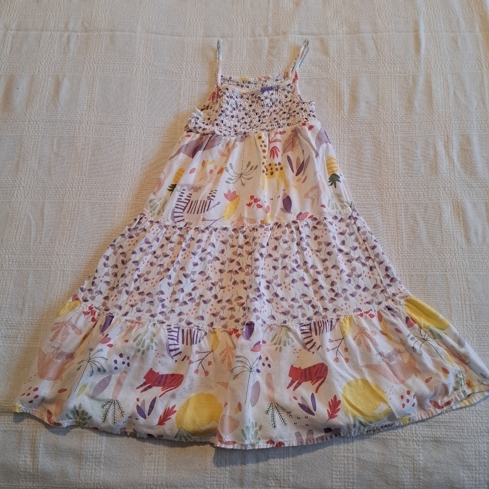 Nutmeg girls size 3-4 years lined floral dress